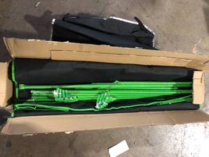 lot 47 image: 2 ft. x 4 ft. Mylar Hydroponic Grow Tent with Observation Window and Floor Tray by VIVOSUN  Customer Returns See Pictures