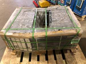 lot 32 image: 15 Boxes of MSI Carbon 12 in. x 24 in. Matte Porcelain Stone Look Floor and Wall Tile (14 sq. ft.Case) Customer Returns See Pictures