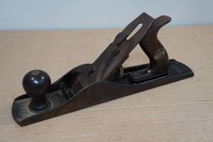 lot 23 image: Stanley Bailey #5 Wood Plane