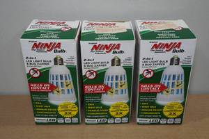 lot 38 image: 3 Ninja Insect Assassin Bulbs