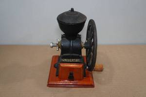 lot 46 image: Vintage Iron & Wood Manual Coffee Grinder