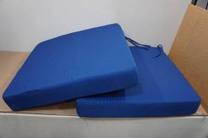 lot 86 image: 2 Idee-Home Outdoor Chair Cushions