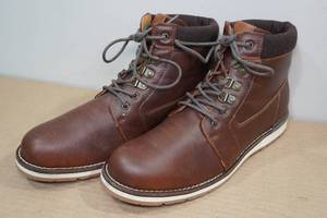 lot 150 image: Good Fellow Mens Fashion Boots -Size 11.5