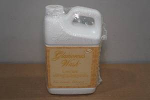 lot 172 image: Tyler Candle CO Glamorous Wash Limelight Laundry Detergent 907g