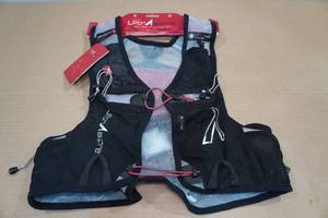 lot 173 image: Ultraspire Momentum 2.0 Race Vest -Large