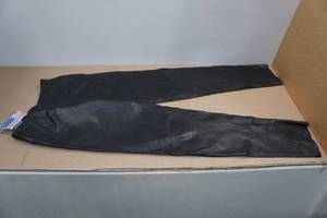 lot 194 image: USA Bikers Womens Leather Pants -Size 8