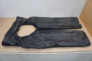 lot 210 image: Hein Gericke Leather Chaps -4244