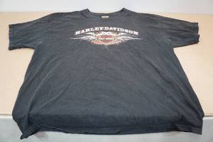 lot 220 image: Harley Davidson T-Shirt -XL
