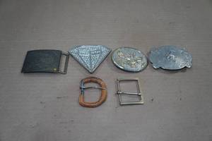 lot 225 image: Assorted Belt Buckles