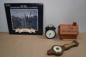 lot 266 image: Assorted Home Dcor