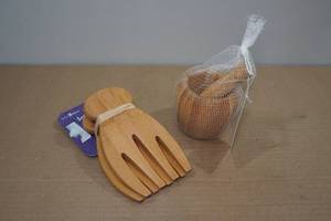 lot 268 image: Totally Bamboo Salad Hands and Mortar & Pestle Sets