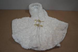 lot 304 image: Little Lass 3T Girls Poncho