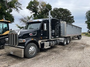 2017 Peterbilt 567