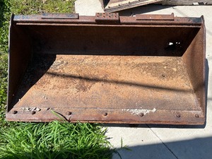 72 Loader Bucket
