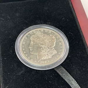 lot 5 image: 1881-S Silver Morgan Dollar in Cherrywood Box