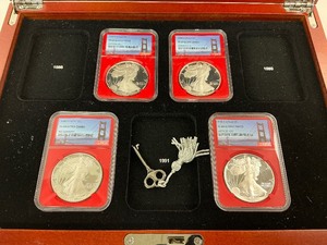lot 7 image: 4pc San Francisco Mint Proof American Eagle Silver Dollars