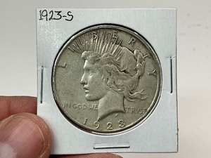 lot 74 image: 1923-S Silver Peace Dollar