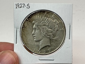 lot 76 image: 1927-S Silver Peace Dollar