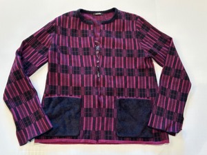 lot 55 image: PISoNERo Boutique Designer Chenile Accents Rose Flower Appliqud Back Cardigan Knit