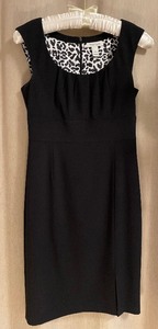 lot 186 image: LBD Little Black Dress - White House I Black Market