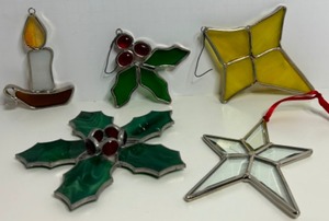 lot 120 image: Vintage STAINED GLASS Christmas Ornaments including Poinsettias - Qty 5