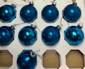 lot 115 image: Vintage Shiny Brite Blue Classic Mercury Glass Christmas Ornaments - Qty 9
