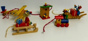lot 119 image: Vintage ERZGEBIRGE Wood Christmas ORNAMENTS Made in Germany - Qty 5