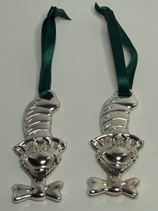 lot 125 image: Vintage Dr Seuss The Cat in The Hat Silver Plated Movie Merchandise CHRISTMAS ORNAMENTS - Qty 2