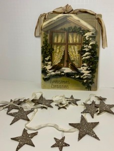 lot 142 image: Vintage Style Christmas Greetings Wood Sign  Postcard & Glitter Stars Garland