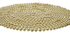 lot 143 image: Vintage GOLD Plastic Large Beaded CHRISTMAS GARLAND 92 Total Length