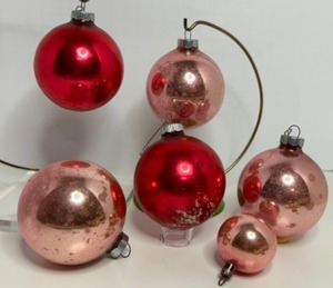 lot 148 image: Vintage Antique PINK Mercury Glass Christmas Ball Ornaments - Qty 6