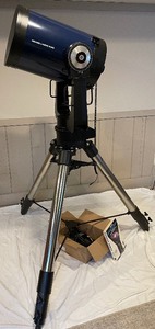lot 59A image: Vintage MEADE LX200 Telescope with Tripod  power cables, diagonal mirror, eyepiece, telescope, software, cables, manual