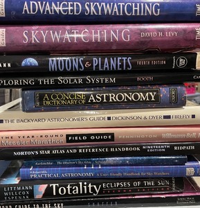 lot 59C image: Astronomy BOOKS - Skywatching Field Guides - A Dozen Large Vintage Hardcovers