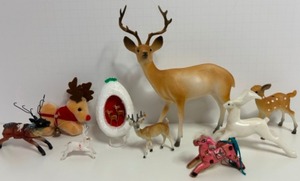 lot 236 image: Vintage DEER and REINDEER Collection Christmas Collectibles - Qty 9
