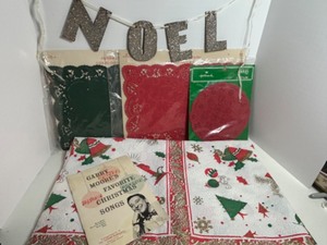 lot 259 image: Vintage MCM Paper Doilies By Hallmark, Glitter NOEL Garland, Hoover Vacuums Christmas Giveaway & More