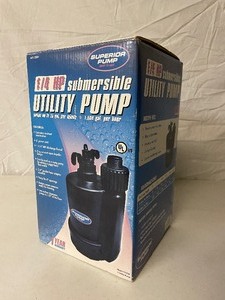 lot 292 image: Submersible Utility Pump 14 HP - Superior Pump Brand - NEW in box, Unused