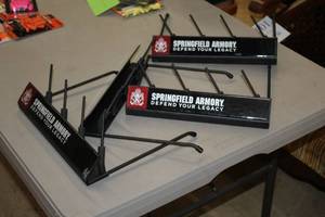 lot 607 image: Lot of (4) Springfield Armory Pistol Stands