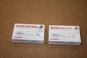 lot 517 image: Lot of (2 Boxes) Winchester Ballistic Silver Tip Target 223 REM 55gr Full Metal Jacket Rounds 20-count ( 40 total items )