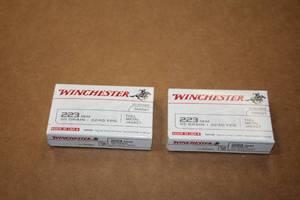 lot 518 image: Lot of (2 Boxes) Winchester Ballistic Silver Tip Target 223 REM 55gr Full Metal Jacket Rounds 20-count ( 40 total items )
