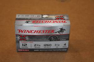 lot 555 image: Lot of (1 Box) Winchester Super X 12 Gauge 2-34 1-12oz 4-Shot Turkey Load Shotshells 10-count ( 10 total items )