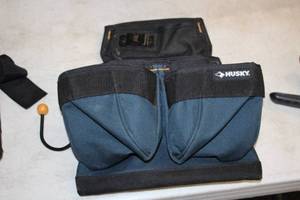 lot 1010 image: Husky Tool Pouch