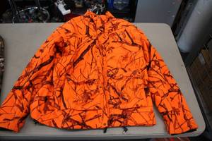 lot 1055 image: DeWalt Heated Gear 12V MAX  20V Max Lithium Ion Size X-Large Mens Battery-Powered Insulated Jacket
