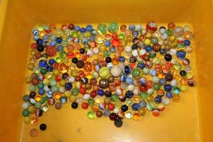lot 1116 image: Lot of (1 Box) Assorted Marbles