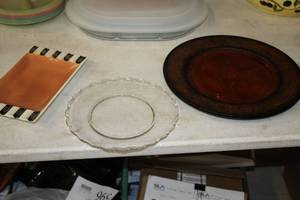 lot 1134 image: 13 Serving Platters (x2), 9-12 Clear Glass Plate, 10 Ash Tray