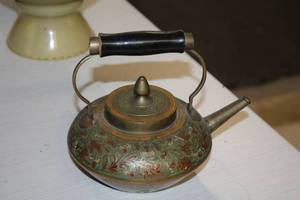 lot 1142 image: 5 Metal Tea Pot