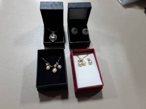 lot 27 image: 2-Boxed NecklaceEarring Sets, 2-Boxed Gold Coast Necklace & Earrings