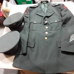 lot 79 image: Army Coat & 2-Hats