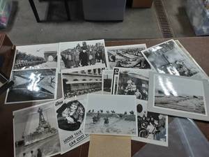 lot 85 image: Lot Of Black & White Photographs From 1940s (Associated Press Newspaper Articles & News Pictures)