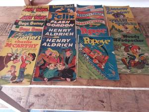 lot 98 image: Lot Of 19 Dell 10 Cent Comics