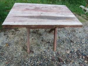 40 x 27 Patio Table